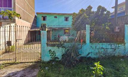 Casa com 2 quartos à venda na Rua Guilherme Otto Sell, 47, Braga, São José dos Pinhais, 64 m2 por R$ 250.000