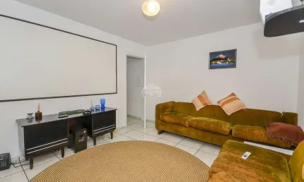 Casa com 4 quartos à venda na Rua Olinda, 91, Santa Cândida, Curitiba, 240 m2 por R$ 800.000