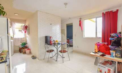 Apartamento com 2 quartos à venda na Rua Alexandro Glenski, 1027, Ganchinho, Curitiba, 42 m2 por R$ 145.000