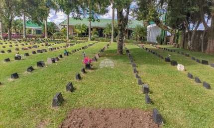 Terreno em condomínio fechado à venda na Rua Valdemiro Valaski, S/N, Guatupê, São José dos Pinhais, 15 m2 por R$ 30.000