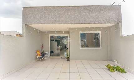 Casa em condomínio fechado com 2 quartos à venda na Avenida Polônia, 1303, Nações, Fazenda Rio Grande, 52 m2 por R$ 300.000