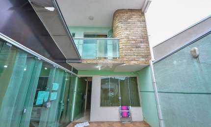 Casa com 2 quartos à venda na Rua Ourizona, 2375, Sítio Cercado, Curitiba, 80 m2 por R$ 568.000