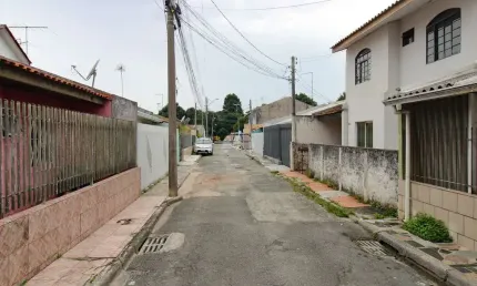 Casa com 3 quartos à venda na Rua Miguel Oleskowicz, 191, Sítio Cercado, Curitiba, 50 m2 por R$ 340.000