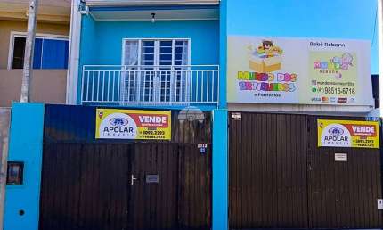 Casa com 2 quartos à venda na Rua São José dos Pinhais, 2313, Sítio Cercado, Curitiba, 80 m2 por R$ 320.000