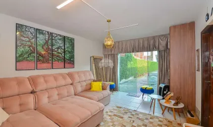 Casa com 3 quartos à venda na Rua Sergipe, 96, Guaíra, Curitiba, 120 m2 por R$ 849.000