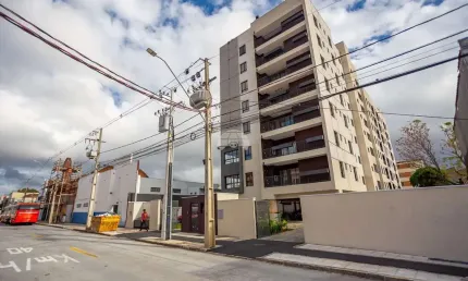 Apartamento com 2 quartos à venda na Avenida Marechal Floriano Peixoto, 1212, Rebouças, Curitiba, 53 m2 por R$ 680.000