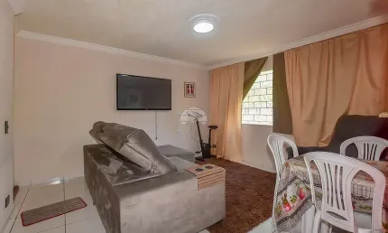 Apartamento com 2 quartos à venda na Avenida Rui Barbosa, 11605, Colônia Rio Grande, São José dos Pinhais, 46 m2 por R$ 190.000