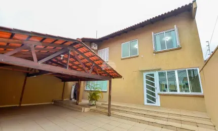 Casa com 3 quartos à venda na Rua Eduardo Sprada, 93, Campo Comprido, Curitiba, 140 m2 por R$ 850.000
