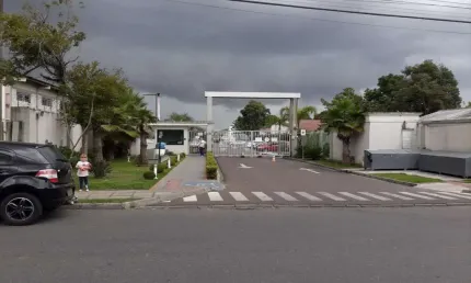 Apartamento com 2 quartos à venda na Rua São Salvador, 86, Costeira, São José dos Pinhais, 51 m2 por R$ 189.900