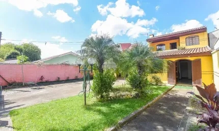 Casa com 5 quartos à venda na Rua Tunísia, 121, Cajuru, Curitiba, 157 m2 por R$ 655.000