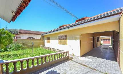 Casa com 5 quartos à venda na Rua Eurides Maciel de Almeida, 628, Uberaba, Curitiba, 137 m2 por R$ 980.000
