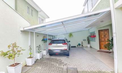 Casa em condomínio fechado com 3 quartos à venda na Rua Major Inácio Gomes da Costa, 65, Uberaba, Curitiba, 125 m2 por R$ 680.000