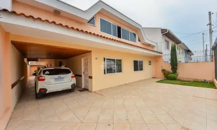 Casa com 4 quartos à venda na Rua Graviolas, 46, Uberaba, Curitiba, 386 m2 por R$ 1.200.000