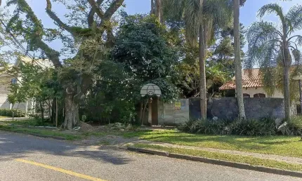Terreno à venda na Rua Alcides Therézio de Carvalho, 657, Guabirotuba, Curitiba, 607 m2 por R$ 950.000