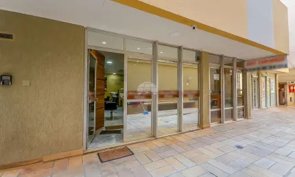 Ponto comercial à venda na Avenida Visconde de Guarapuava, 3067, Centro, Curitiba, 30 m2 por R$ 150.000