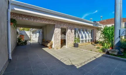Casa com 3 quartos à venda na Rua Brasílio Itiberê, 2807, Rebouças, Curitiba, 127 m2 por R$ 1.200.000