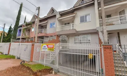 Casa em condomínio fechado com 3 quartos à venda na Rua Leôncio Derosso, 1052, Xaxim, Curitiba, 199 m2 por R$ 1.070.000