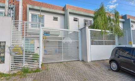 Casa com 3 quartos à venda na Rua Oito de Maio, 639, Alto Boqueirão, Curitiba, 74 m2 por R$ 380.000