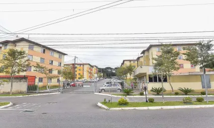 Apartamento com 2 quartos à venda na Rua Antônio Kuss, 80, Colônia Rio Grande, São José dos Pinhais, 48 m2 por R$ 180.000