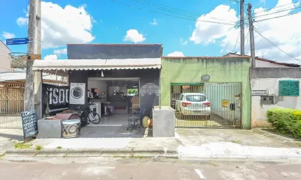 Casa com 2 quartos à venda na Rua Doutor José de Almeida Pimpão, 536, Sítio Cercado, Curitiba, 54 m2 por R$ 320.000