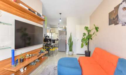 Apartamento com 3 quartos à venda na Rua Salomão Miguel Nasser, 1055, Guatupê, São José dos Pinhais, 60 m2 por R$ 245.000
