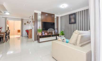 Casa em condomínio fechado com 3 quartos à venda na Rua Rodolfo Bernardelli, 581, Uberaba, Curitiba, 132 m2 por R$ 669.000