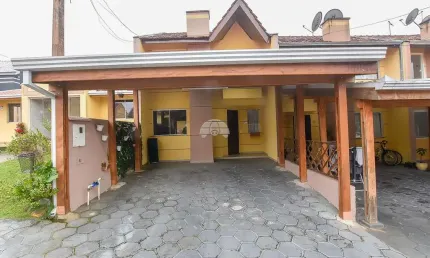 Casa em condomínio fechado com 3 quartos à venda na Rua Jorge Brey, 698, Alto Boqueirão, Curitiba, 109 m2 por R$ 479.000