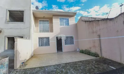 Casa em condomínio fechado com 3 quartos à venda na Rua Teixeira Soares, 108, Cruzeiro, São José dos Pinhais, 125 m2 por R$ 599.000