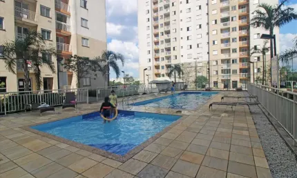 Apartamento com 2 quartos para alugar na rua reinaldo stocco, 274, pinheirinho, curitiba, 50 m2 por r$ 1.500