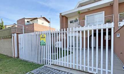 Casa com 3 quartos para alugar na Rua Raquel Prado, 1043, Mercês, Curitiba, 200 m2 por R$ 6.500