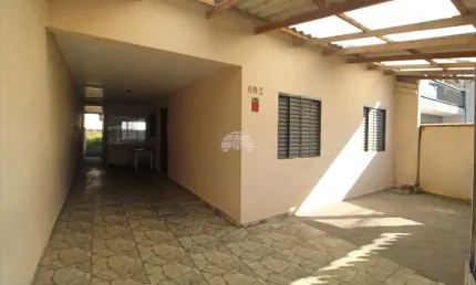 Casa com 2 quartos para alugar na Rua Pia Lazzari Bertoldi, 692, Campo de Santana, Curitiba, 90 m2 por R$ 1.500