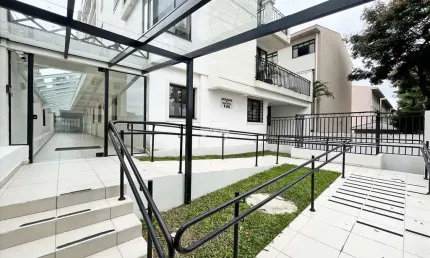 Apartamento com 1 quarto para alugar na Rua Desembargador Antônio Leopoldo dos Santos, 106, Boa Vista, Curitiba, 23 m2 por R$ 1.500