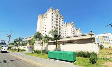 Apartamento com 2 quartos para alugar na Rodovia João Leopoldo Jacomel, 12863, Centro, Pinhais, 75 m2 por R$ 1.600