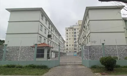 Apartamento com 2 quartos para alugar na rua marechal trompowski, 380, bacacheri, curitiba, 76 m2 por r$ 1.600