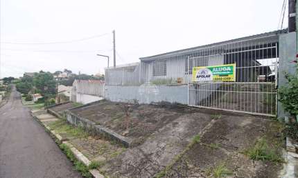 Casa para alugar na Rua Doutor João de Paula Moura Brito, 572, Uberaba, Curitiba, 77 m2 por R$ 1.600