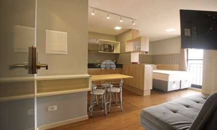 Kitnet / Stúdio para alugar na Rua Riachuelo, 110, Centro, Curitiba, 48 m2 por R$ 2.350