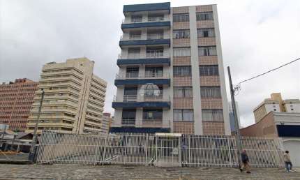 Garagem para alugar na Rua Mateus Leme, 600, São Francisco, Curitiba por R$ 300