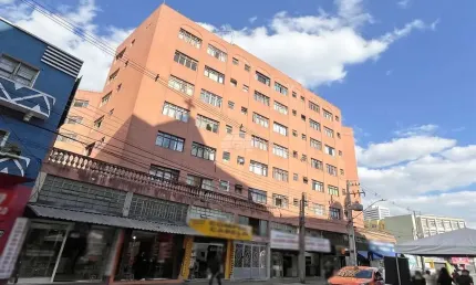 Kitnet / Stúdio para alugar na Praça Senador Correia, 62, Centro, Curitiba, 29 m2 por R$ 1.200