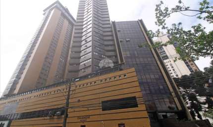 Sala comercial para alugar na Avenida Cândido Hartmann, 570, Mercês, Curitiba, 74 m2 por R$ 1.900