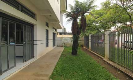 Ponto comercial para alugar na Rua Arthur Manoel Iwersen, 727, Boqueirão, Curitiba, 120 m2 por R$ 3.900