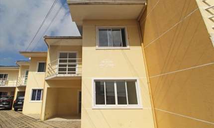 Casa em condomínio fechado com 3 quartos para alugar na Rua Apucarana, 998, Sítio Cercado, Curitiba, 100 m2 por R$ 2.100