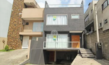 Casa em condomínio fechado com 2 quartos para alugar na Rua José Manoel Voluz, 831, Pinheirinho, Curitiba, 156 m2 por R$ 3.950