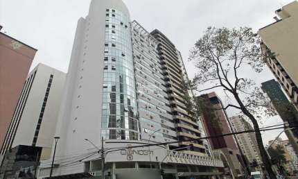 Ponto comercial para alugar na Rua Emiliano Perneta, 390, Centro, Curitiba, 26 m2 por R$ 800