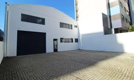 Barracão / Galpão / Depósito para alugar na Rua Engenheiro Arthur Bettes, 419, Portão, Curitiba, 407 m2 por R$ 10.000