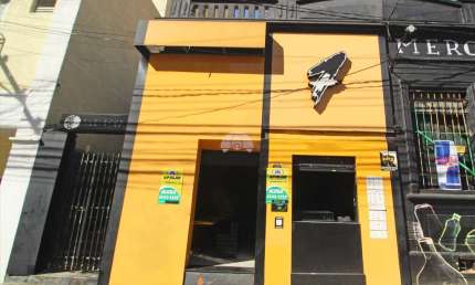 Ponto comercial para alugar na Avenida Sete de Setembro, 3619, Centro, Curitiba, 75 m2 por R$ 4.000