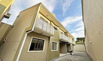 Casa em condomínio fechado com 3 quartos para alugar na Rua Paulo Setúbal, 4258, Boqueirão, Curitiba, 189 m2 por R$ 3.500