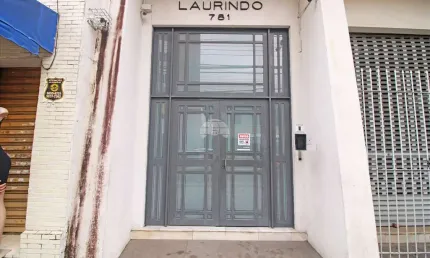 Apartamento com 2 quartos para alugar na Rua Conselheiro Laurindo, 781, Centro, Curitiba, 58 m2 por R$ 2.500