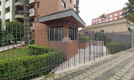 Apartamento com 3 quartos para alugar na Avenida João Gualberto, 641, Alto da Glória, Curitiba, 257 m2 por R$ 4.500