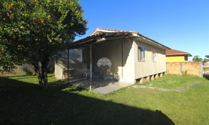 Casa com 2 quartos para alugar na Rua Professora Sílvia Gonçalves Cordeiro Ribas, 508, Santa Felicidade, Curitiba, 40 m2 por R$ 1.400