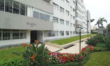 Apartamento com 3 quartos para alugar na Rua Augusto Severo, 901, Alto da Glória, Curitiba, 104 m2 por R$ 2.500